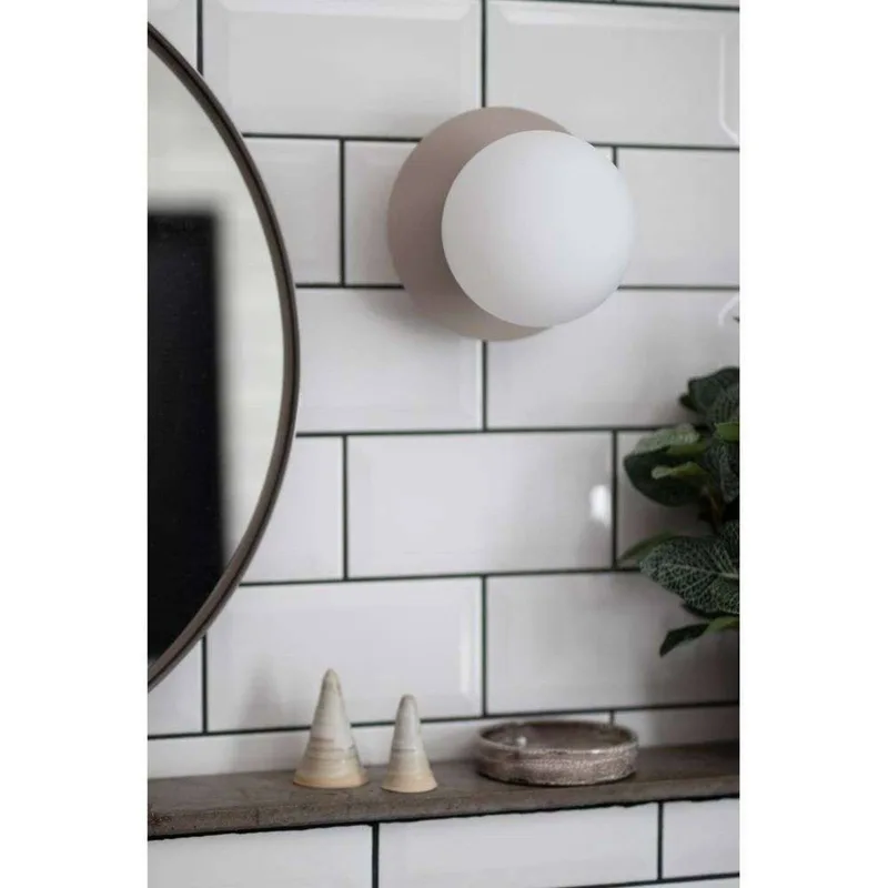 Vägglampa ART DECO, beige/vit Ø 16 cm IP44 från Globen Lighting i Beige, Vit – produktbild 2 av 4