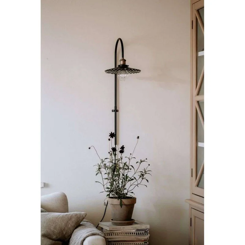 Applique murale Cobbler 75 Smoke de Globen Lighting en Rookgrijs, Noir – photo produit 5 sur 5
