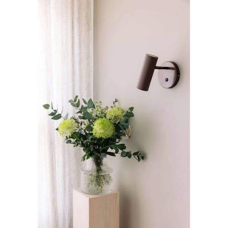 Applique murale Hubble Bronze de Globen Lighting en Bronze – photo produit 3 sur 4