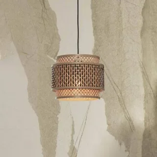 Bhutan hanglamp van bamboe 25x20 cm van Good&Mojo in Naturel, Zwart – productfoto 1 van 5