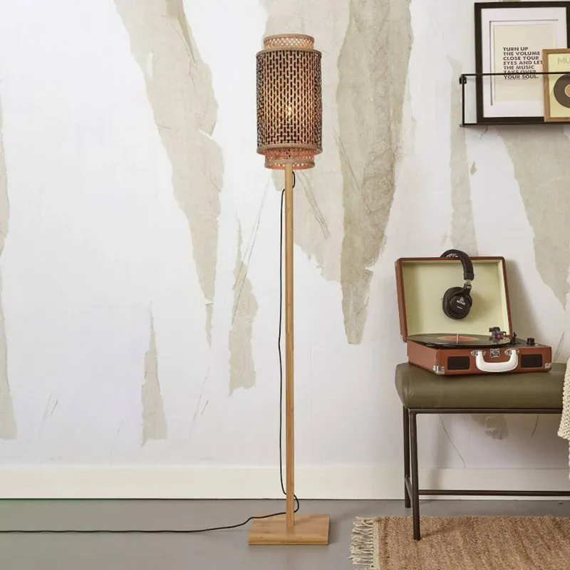 Bhutan vloerlamp, 145 cm, naturel fra Good&Mojo i Natur – produktbillede 1 af 5