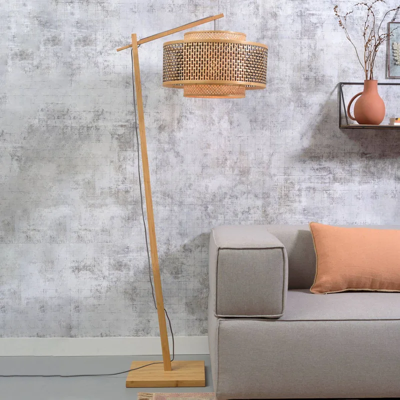 Lampadaire en bambou naturel H176cm de Good&Mojo en Naturel – photo produit 1 sur 5