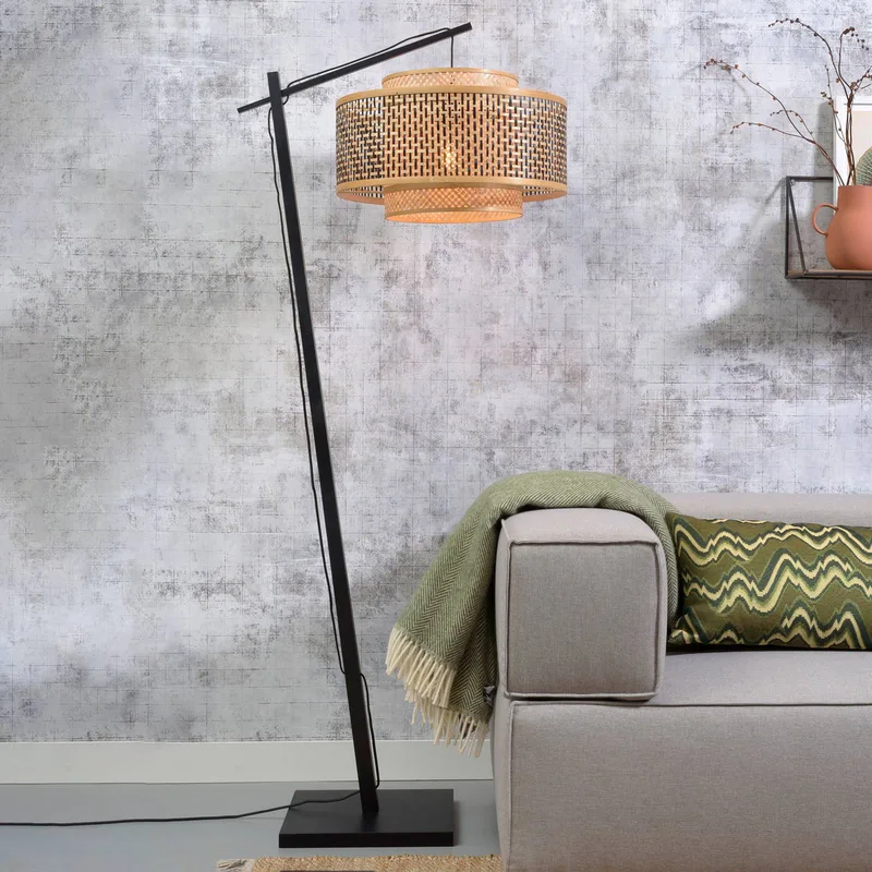 Bhutan vloerlamp, zwart, 176 cm, Ø 50 cm från Good&Mojo i Svart, Natur – produktbild 1 av 5