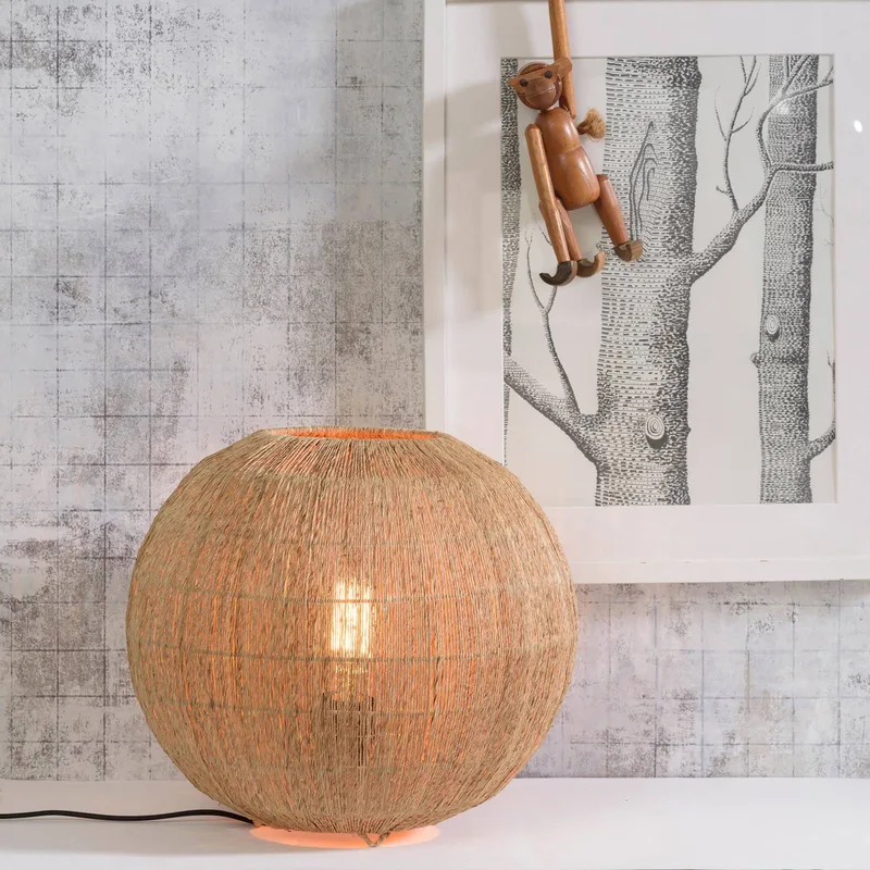 Iguazu tafellamp, bolvorm, Ø 32 cm van Good&Mojo in Naturel, Zwart – productfoto 4 van 5
