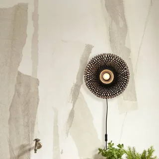 Kalimantan wandlamp Ø 30 cm från Good&Mojo i Svart – produktbild 1 av 5