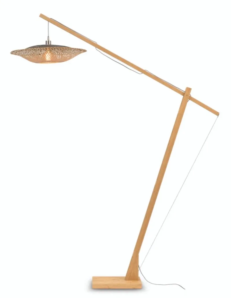 Lampadaire en bambou suspendu D207cm de Good&Mojo en Marron – photo produit