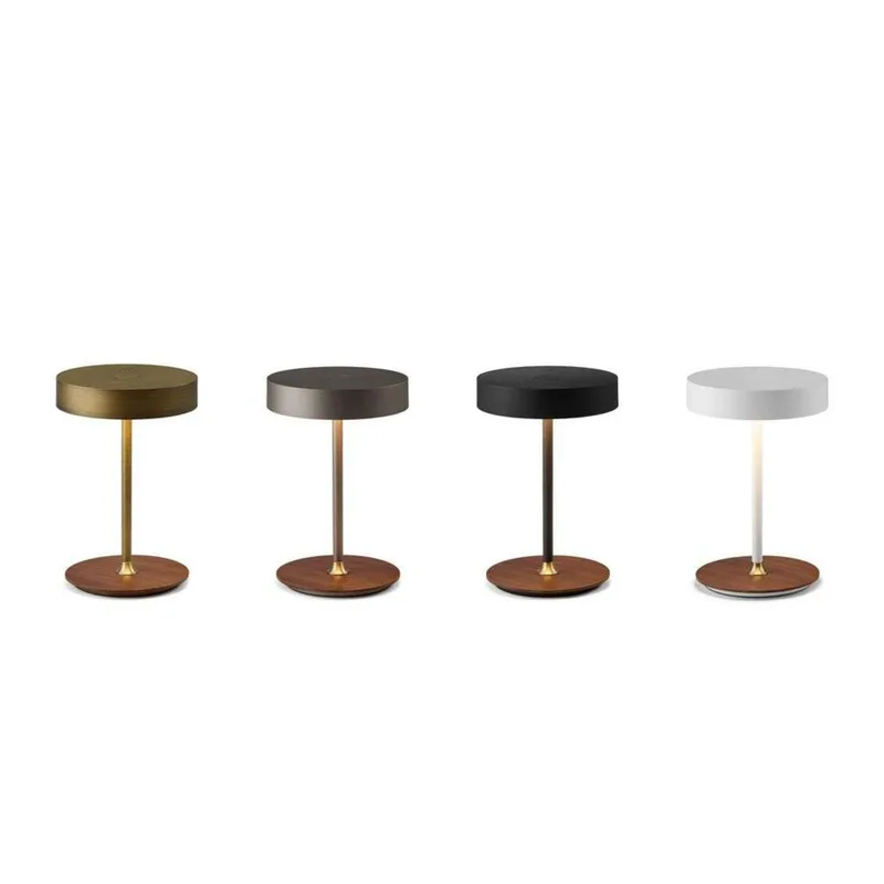 On The Move tafellamp, zwart, Ø 13 cm fra Halo Design – produktbillede