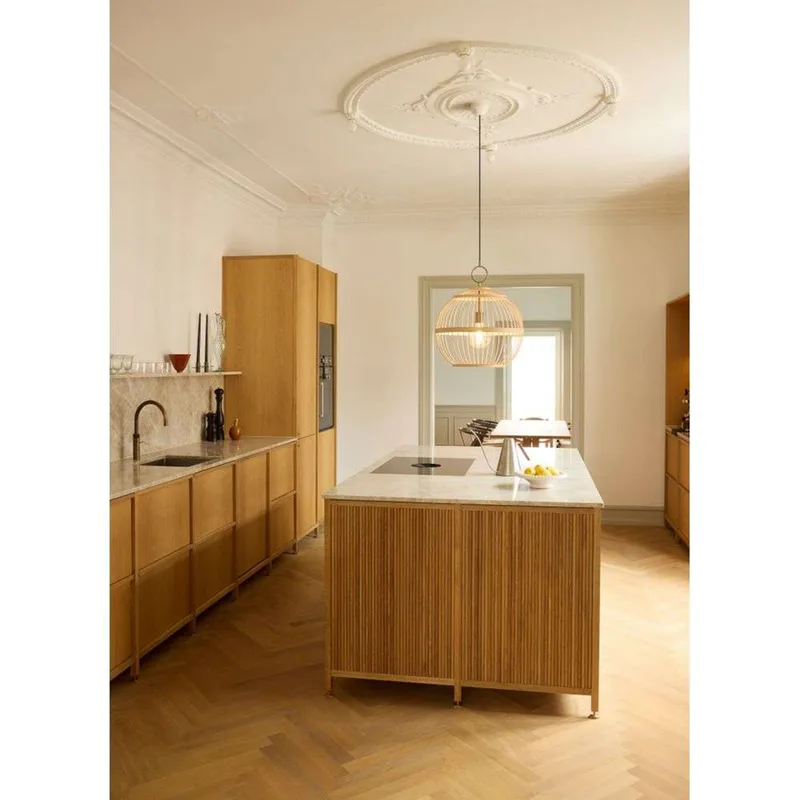Stockholm Nordic hanglamp, Ø 50 cm, hout von Halo Design – Produktfoto