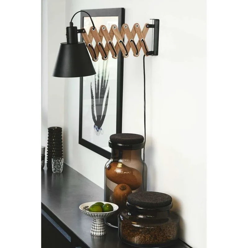 Vintage wandlamp, zwart/hout, stekker de Halo Design – photo produit