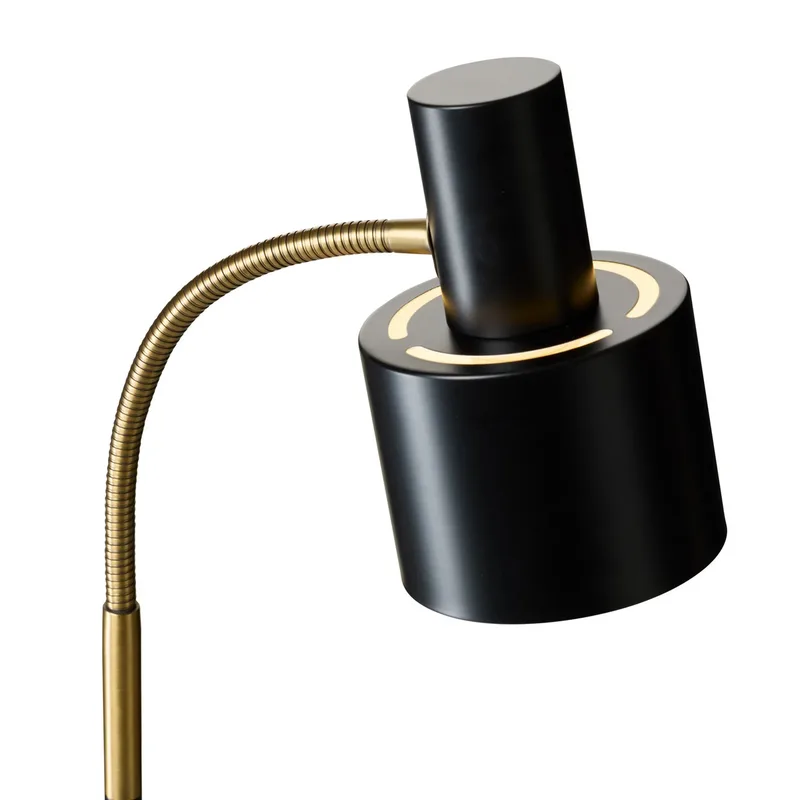 VOGUE Stehlampe schwarz Höhe 143 cm Metall E27 von Halo Design – Produktfoto