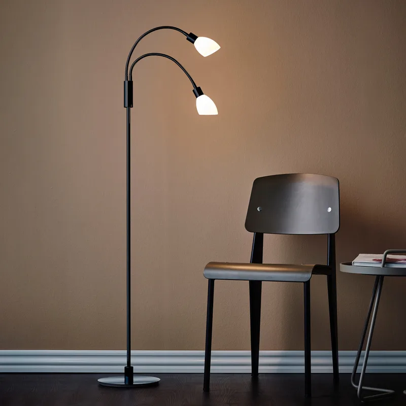 Cut 2 Vloerlamp Black/Opal fra Herstal – produktbillede