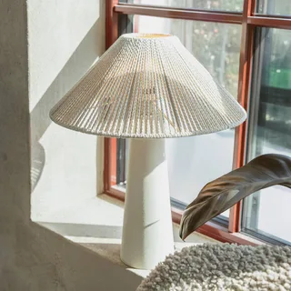 Favoro tafellamp, hoogte 50 cm, keramiek, textiel van Markslöjd in Crème – productfoto 1 van 2