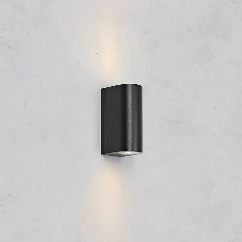LED buiten wandlamp Alor, 2-lamps, IP65, dimbaar fra Markslöjd i Sort – produktbillede