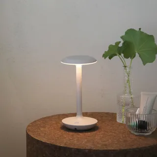 LED tafellamp Petit, aluminium, IP44 de Markslöjd en Greige – photo produit 3 sur 5