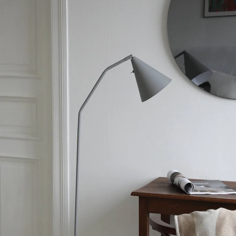 LED vloerlamp Funil, metaal, dimbaar de Markslöjd en Gris – photo produit 2 sur 4