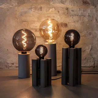 Lodge tafellamp, hoogte 28 cm, bruin, hout de Markslöjd en Walnoot – photo produit 3 sur 3