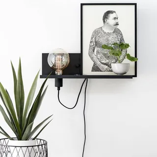 Multi wandlamp, strijkijzer, USB-oplaadaansluiting från Markslöjd i Svart – produktbild 3 av 5