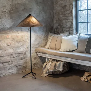 Plisado Stehlampe Grau von Markslöjd in Grau, Schwarz – Produktfoto 2 von 2