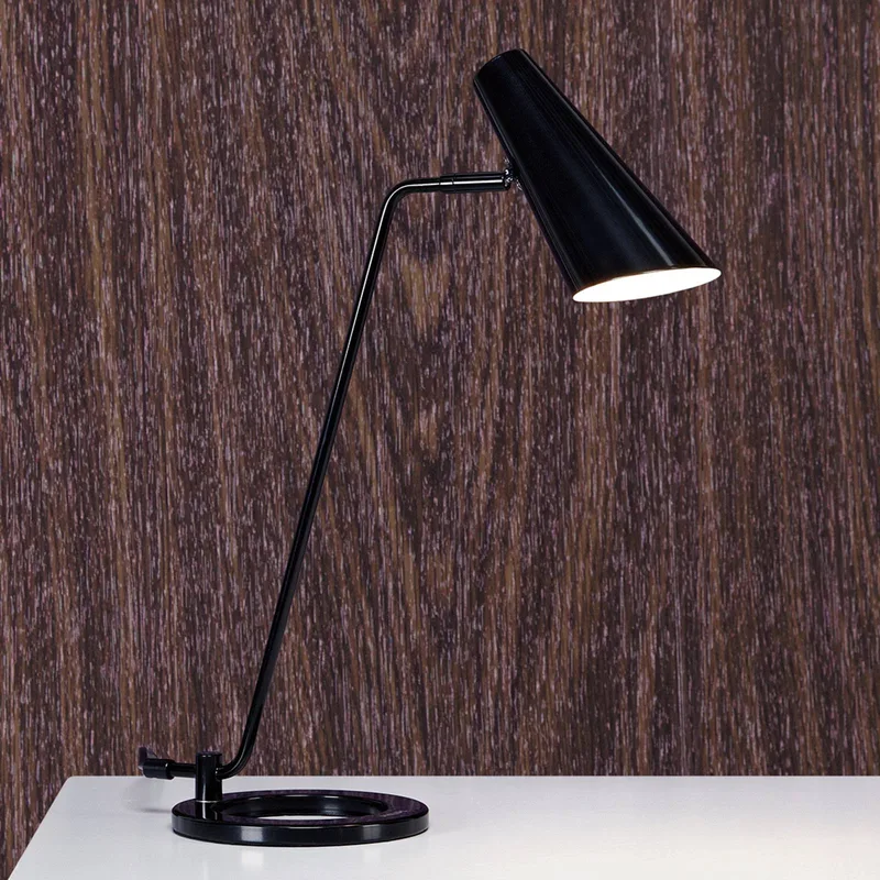 Cal bordlampe fra Markslöjd i Sort – produktbillede 1 af 2