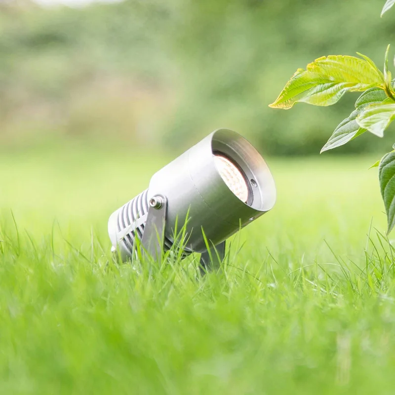 Garden 24 Strahler Alu 6W von Markslöjd in Silber – Produktfoto