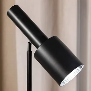 Ozzy floor lamp, metal, adjustable head de Markslöjd en Noir – photo produit 3 sur 4