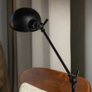 Lampadaire Portland, réglable en 2 positions de Markslöjd en Noir – photo produit 3 sur 3