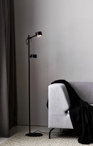 Clyde-vloerlamp-Moodmaker™ 3 step dimmable-zwart fra Nordlux i Sort – produktbillede 1 af 5