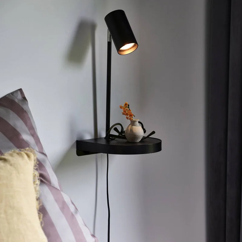 Applique Cody avec port USB, GU10, noire de Nordlux en Noir – photo produit 2 sur 4