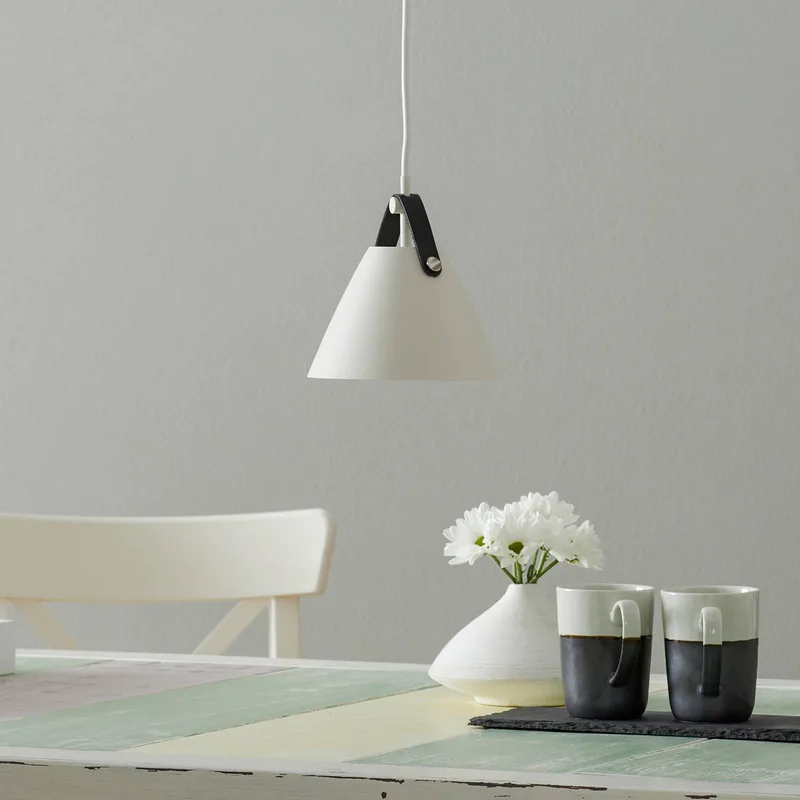 Design For The People Strap Pendelleuchte Ø17 cm Weiß von Nordlux in Weiß – Produktfoto 3 von 5
