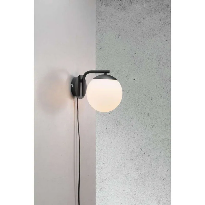 Grant Wandlamp Black från Nordlux – produktbild