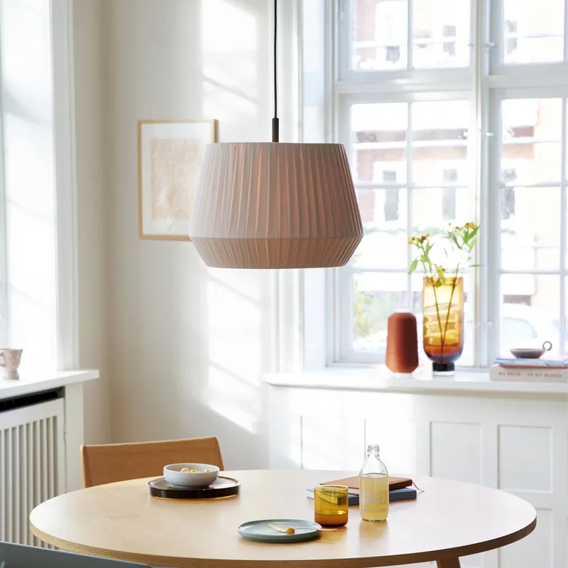 Hanglamp Dicte, handgebonden, Ø 40 cm, amber fra Nordlux i Amber, Sort – produktbillede 2 af 3