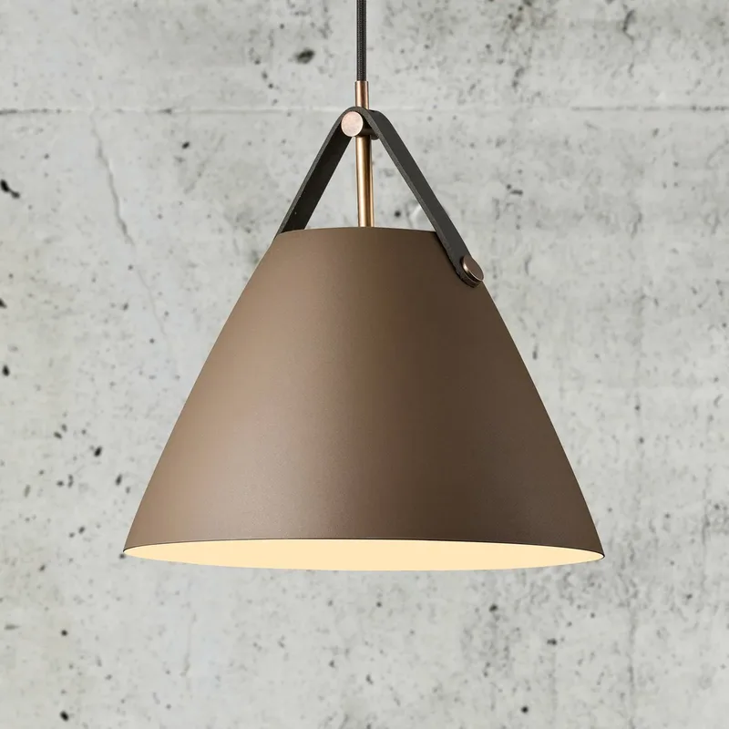 Hanglamp Strap met metalen kap beige, 27 cm fra Nordlux i Beige, Lichtbruin – produktbillede 1 af 5