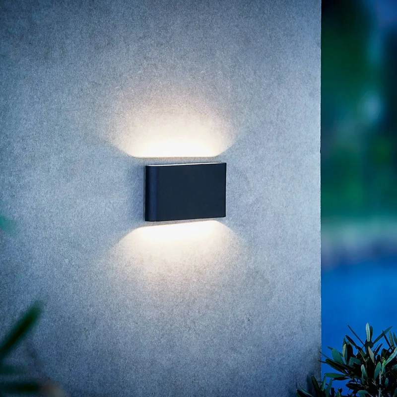 Kinver udendørs LED-væglampe i flad form, sort fra Nordlux i Sort – produktbillede 2 af 2