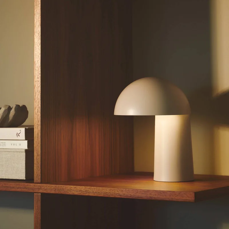LED-batterijlamp Faye Portable, dimbaar, USB by Nordlux in Beige – product photo 2 of 4