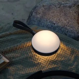 LED-Außenleuchte Bring to go Ø 12 cm weiß/schwarz von Nordlux in Weiß, Schwarz – Produktfoto 2 von 3