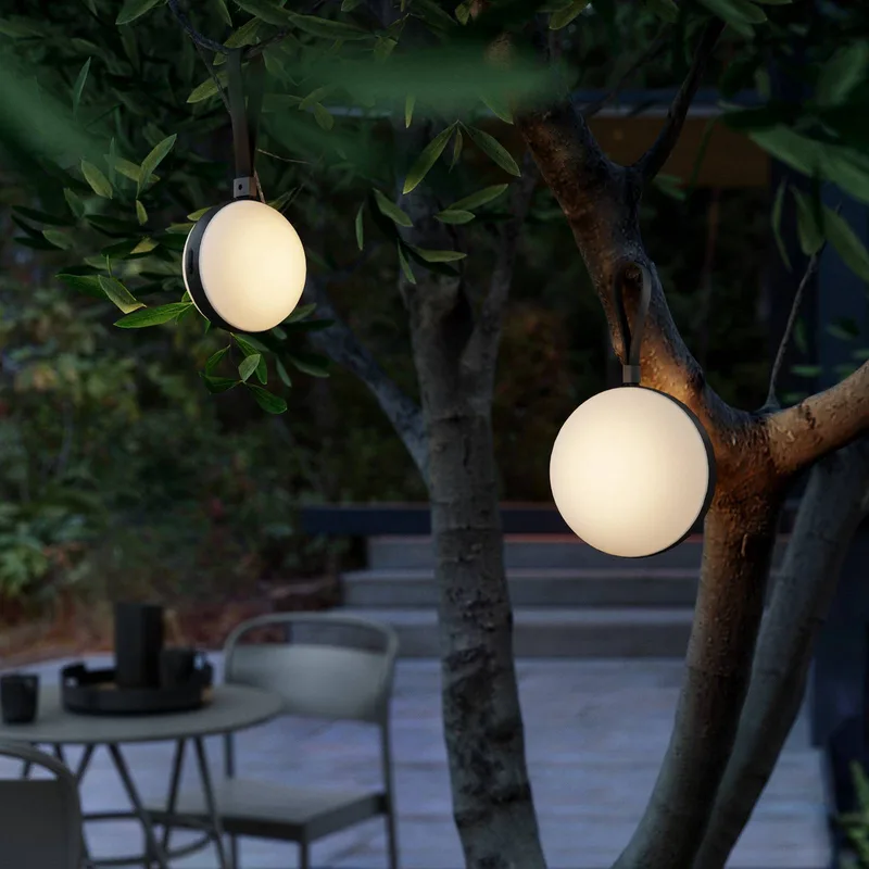 LED-Außenleuchte Bring to go Ø 12 cm weiß/schwarz von Nordlux in Weiß, Schwarz – Produktfoto 3 von 3