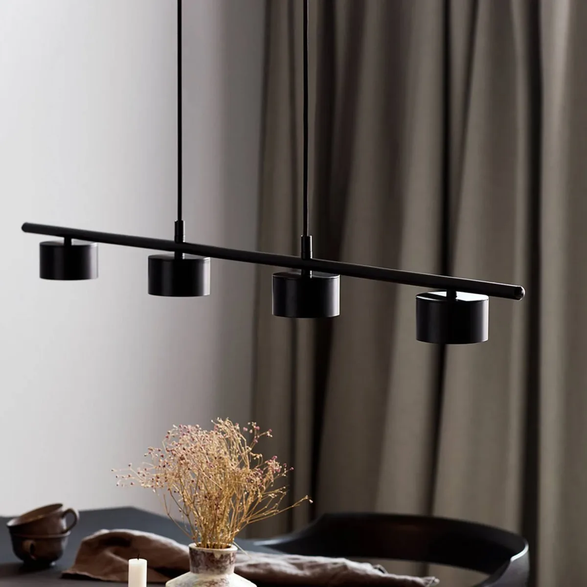 LED hanglamp Clyde, 4-lamps, lengte 115 cm de Nordlux en Noir – photo produit