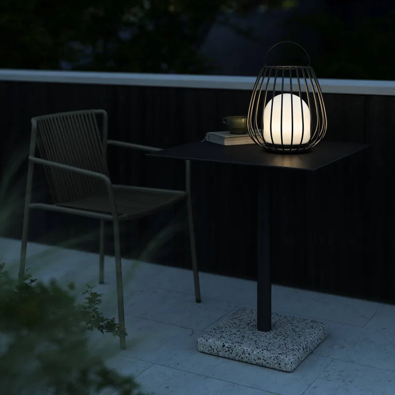 LED tafellamp Jim To-Go, voor buiten, zwart från Nordlux i Svart, Vit – produktbild 2 av 3