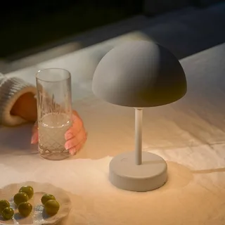 Lampe de table LED à batterie Ellen To-Go, aluminium de Nordlux en Gris – photo produit 2 sur 5