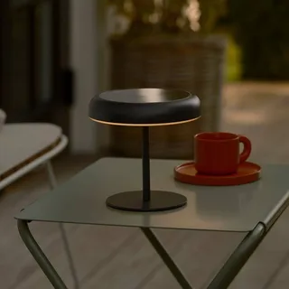 LED bordslampa med solcell och batteri Elmer, metall, IP44 från Nordlux i Svart – produktbild 1 av 5
