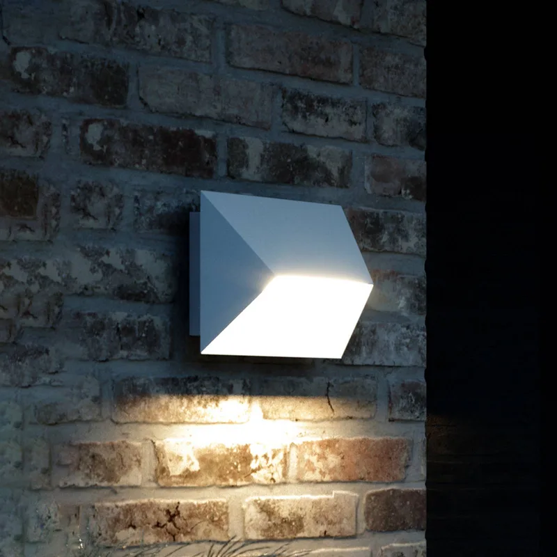 Pontio 27 Außenwandleuchte White von Nordlux in Weiß – Produktfoto 1 von 3