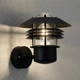 Formskön utomhusvägglampa Vejers i svart från Nordlux i Svart, Helder – produktbild 1 av 5