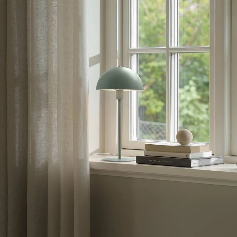 Bordslampa Ellen 20, metall, sockel E14 från Nordlux i Stofgroen – produktbild 2 av 2