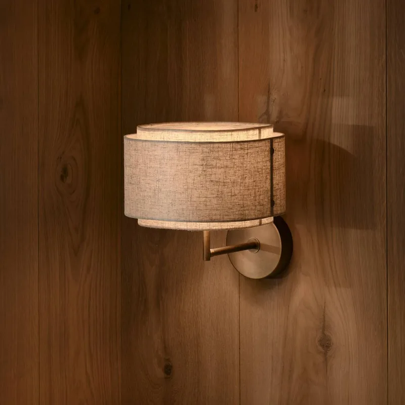 Takai-wandlamp met een textielkap met twee lagen de Nordlux en Beige, Gebronsd messing – photo produit 1 sur 5