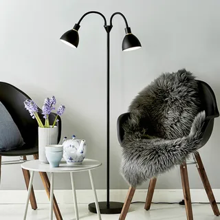 Gulvlampe Ray af sort metal med 2 lyskilder fra Nordlux i Sort – produktbillede 1 af 2