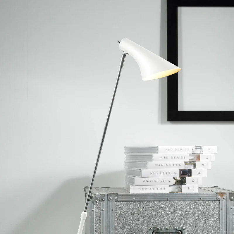 Vloerlamp Vanila, justeerbaar, wit fra Nordlux i Hvid, Sølv – produktbillede 2 af 5