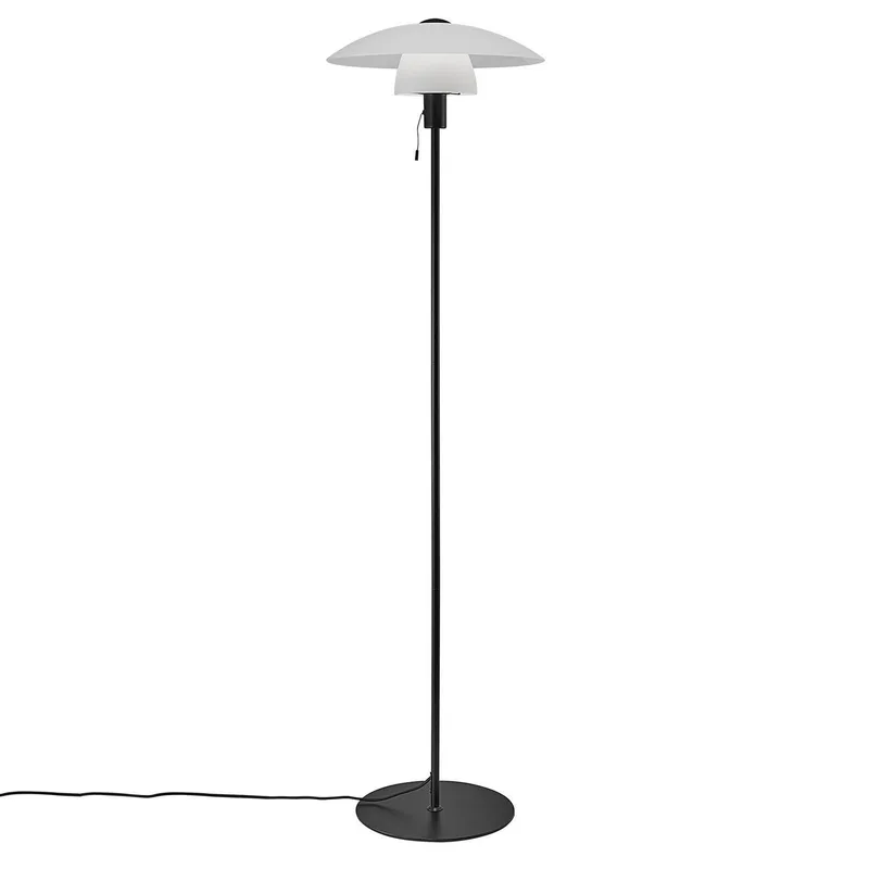 Vloerlamp Verona, frame zwart, kap opaal van Nordlux in Zwart, Opaal wit – productfoto 4 van 4