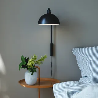 Stor vägglampa Ellen med plugg från Nordlux i Svart – produktbild 1 av 2