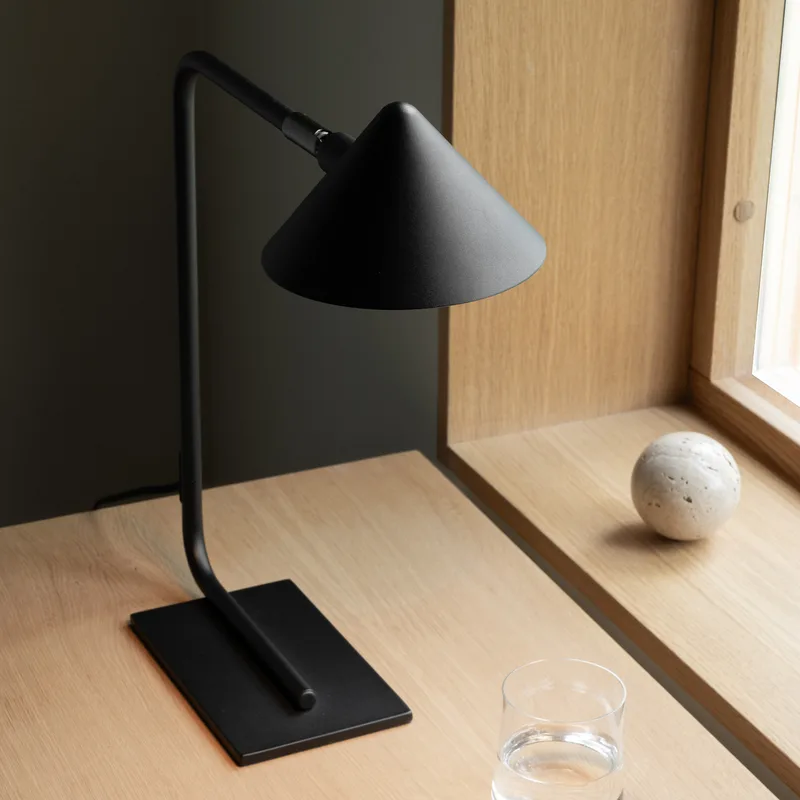 Kuro-tafellamp, zwart, 40 cm, metaal, G9 de Watt & Veke – photo produit